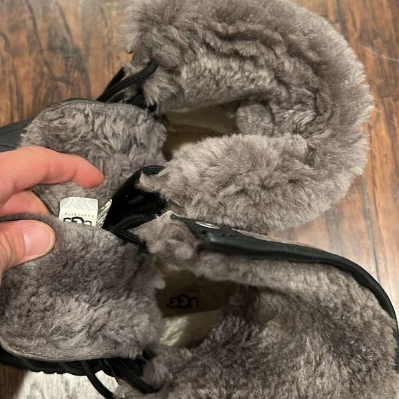 UGG Adirondack II Black Grey Gray Waterproof Leather Snow Boots Size US 5 GUC - Picture 8 of 11